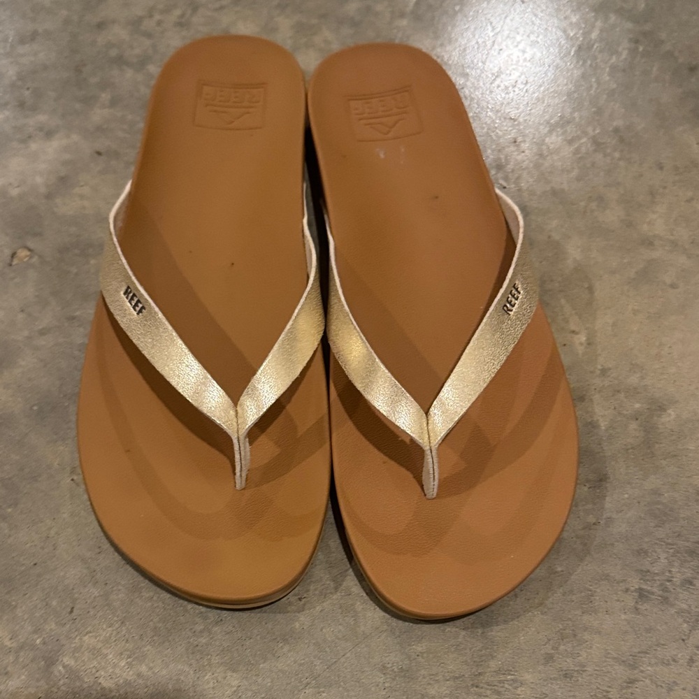 Reef Brown and Gold Sandals